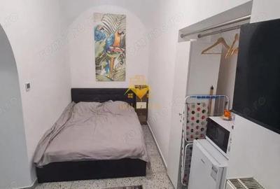 1 camera, Piata Unirii, Piata Muzeului, BCU, Meron, Marty, KFC - 1