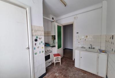 De vânzare apartament 2 camere Gruia - 9