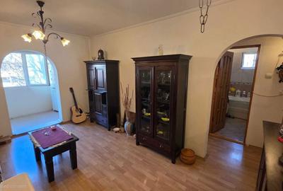 Apartament cu 2 camere decomandat în Exterior Vest - 2