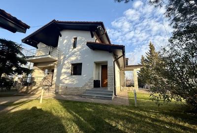 Grădină superbă, piscină și intimitate deplină - 1387 mp teren Grădină superbă, piscină și intimitate deplină - 1387 mp teren - 17