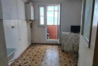 Apartament cu 2 camere decomandat în Micro 18 - 3