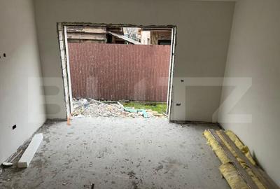 Casă cu 5 camere cu Teren 310 Mp în Central - 3