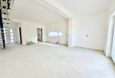 Duplex cu 4 camere cu Canalizare în Moșnița Nouă - 8