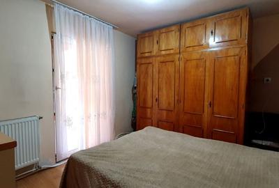 Casă cu 6 camere cu Teren 1000 Mp în Iosia - 12
