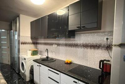 Casa cu 3 camere, 210 mp, zona semicentrala - 1