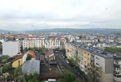 Apartament cu 3 camere decomandat în Mărăști