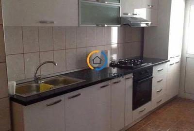Apartament cu 3 camere decomandat, mobilat în Central - 2
