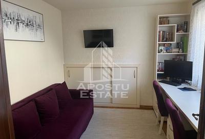 Casă cu 4 camere cu Canalizare în Girocului - 1