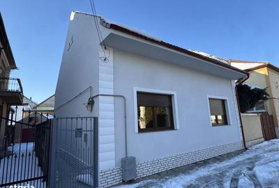 Casă cu 3 camere în Central - 12