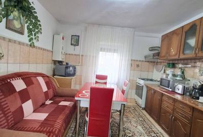Apartament cu 3 camere decomandat în Central - 16