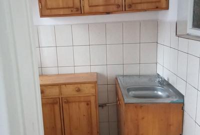 Apartament cu 2 camere decomandat în Central - 2