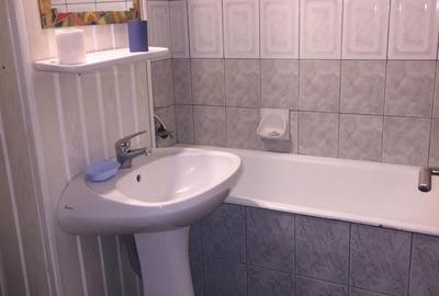 Garsonieră decomandată în Central - 7