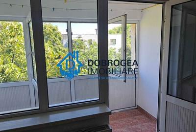 Apartament cu 2 camere decomandat în C5 - 7