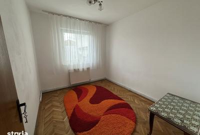 Apartament cu 3 camere decomandat în Central - 8