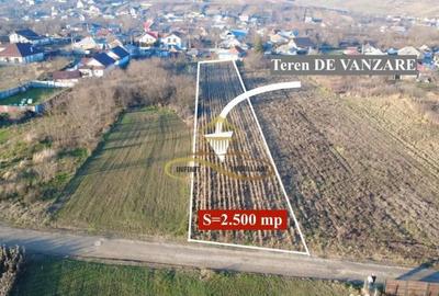 Teren de 2500 mp, în Măgura - 2