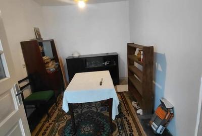 Casă cu 4 camere în Central - 3