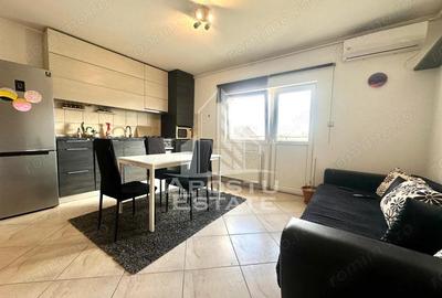 Apartament cu 3 camere decomandat, mobilat în Soarelui