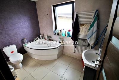 Casa 5 camere,250 mp,622 mp teren, cartier 7 Noiembrie,zona Sudului, - 2