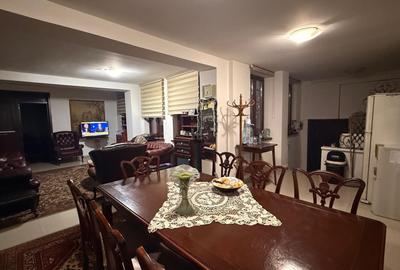 Casă individuală cu 14 camere cu Canalizare în Unirii - 23