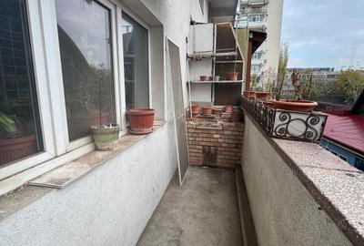 Apartament cu 4 camere decomandat, mobilat în Iancului - 16