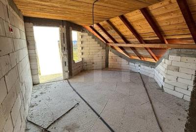 Casa cu etaj la rosu, 160 mp utili, 1200 mp teren, zona Trei Movile - Scheia - 7