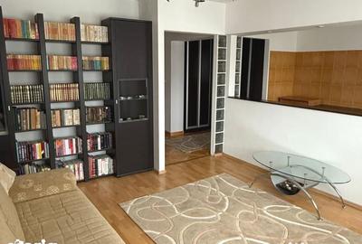 Apartament cu 3 camere decomandat în Central - 4