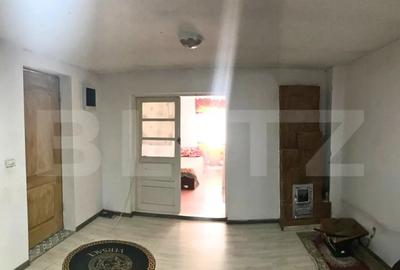 Casă cu 4 camere în Central - 11