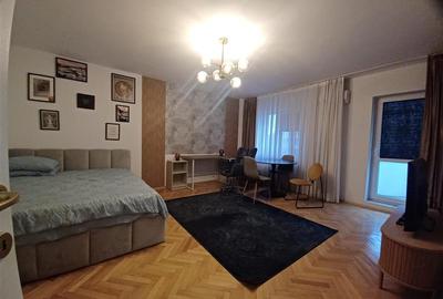 Garsonieră decomandată, mobilată în Central - 3