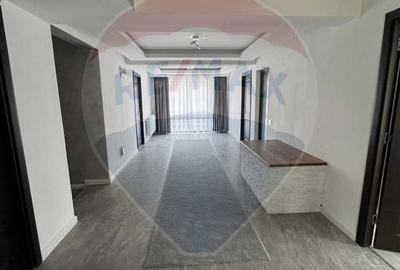 Casă cu 6 camere cu Teren 7661 Mp în Măneciu - 7