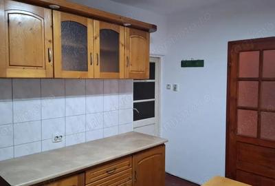 Casă cu 3 camere cu Teren 1080 Mp în Central - 12