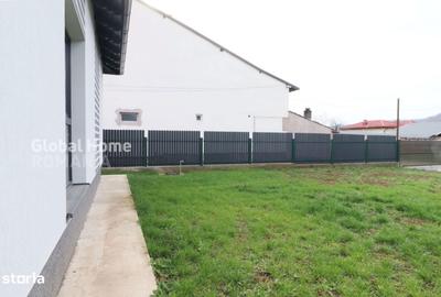 Casă cu 4 camere decomandat cu Teren 450 Mp în Cornu - 19