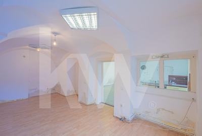 Spatii comerciale, 181mp, Centru Istoric Sibiu, ideal alimentatie publica - 2