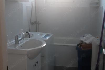 Vand apartament 2 camere decomandat - 3