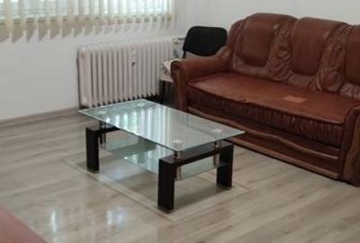 Apartament cu 3 camere în Drumul Taberei - 8