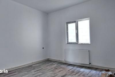 Casă cu 3 camere cu Teren 200 Mp în Central - 5