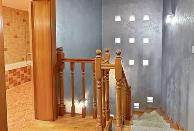 Casă individuală cu 10 camere cu Canalizare în Fratelia - 10