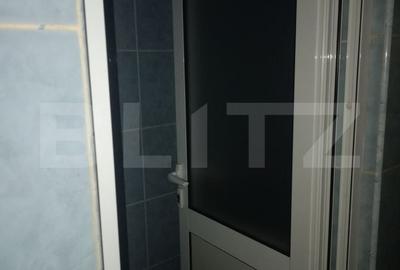 Spațiu comercial, de 74 mp, în Central - 1