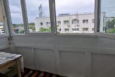Apartament cu 3 camere decomandat în Aviației - 2