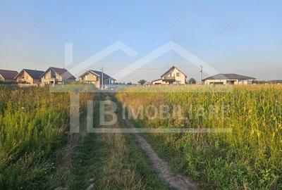 Teren de 1476 mp, în Periferie - 1