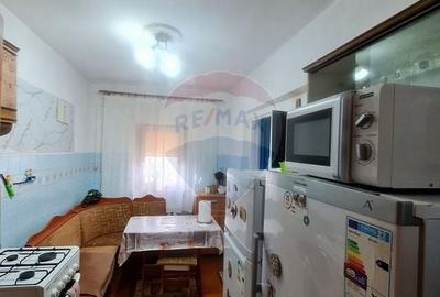 Apartament cu 2 camere decomandat în Est - 4