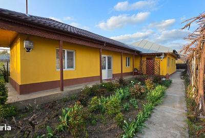 Casă cu 4 camere cu Teren 1000 Mp în Independența - 1