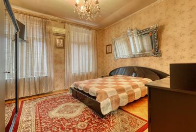 Apartament cu 4 camere decomandat în P-ța Unirii - 24