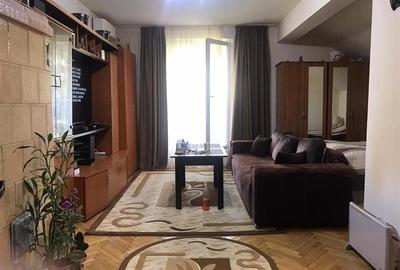 Vanzare garsoniera Primaveri, cu Centrala - 1