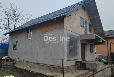 Casă cu 7 camere cu Teren 744 Mp în Filipeștii de Târg - 3