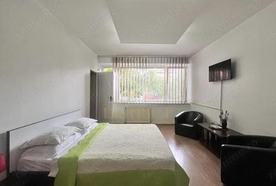 Casă cu 6 camere cu Piscina în Girocului