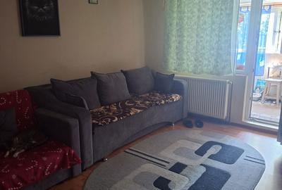 Apartament cu 3 camere semidecomandat în Central - 4