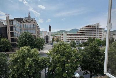 4 camere - 2 bai - Etaj 3 din 3 - 2