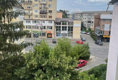 Apartament cu 2 camere semidecomandat în Central - 3