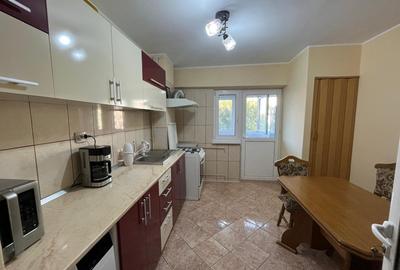 Apartament cu 2 camere in Micro 20 - 6