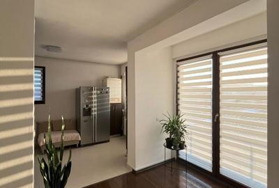 Apartament cu 3 camere decomandat în Central - 4